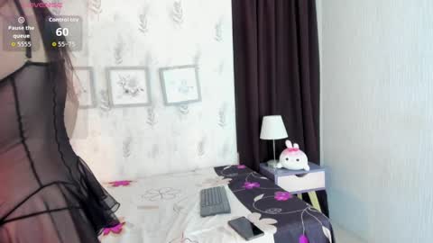 hannabackerr online show from May 2026 11:38:01 AM