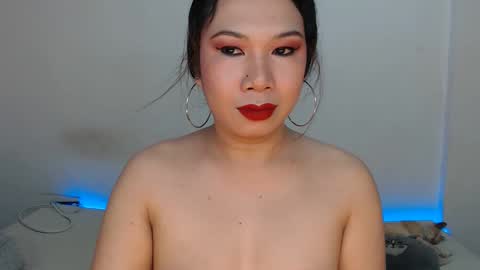 Snapshot of hannabanana_ts chatting on May 2026 03:47:02 AM Hannah online show from May 2026 03:47:02 AM