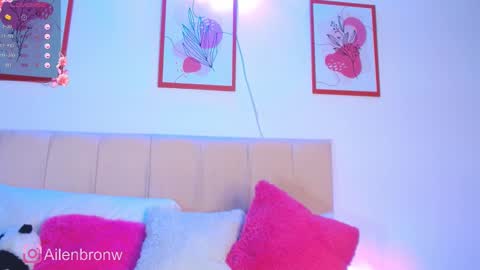 Eliana online show from January 2025 12:48:02 AM