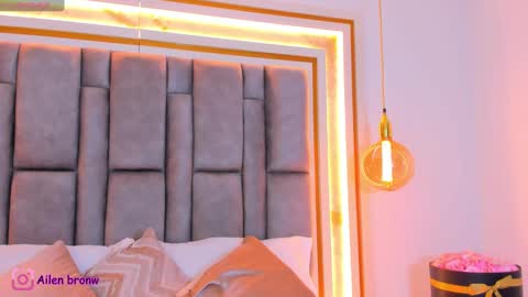 Eliana online show from October 2025 09:34:01 PM