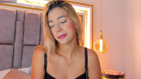 Eliana online show from May 2026 09:47:02 AM