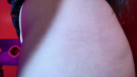 Hanna online show from October 2025 02:04:01 PM