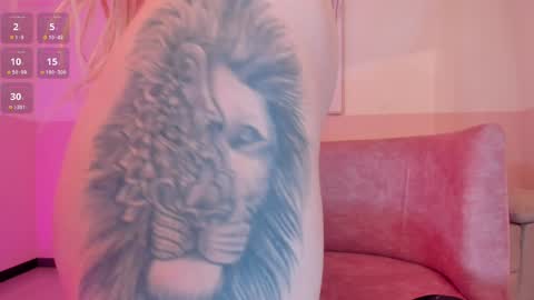 Snapshot of hannaconnor_ chatting on February 2025 01:47:02 AM Hanna Connor online show from February 2025 01:47:02 AM