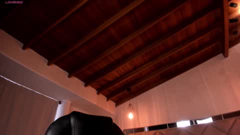 Snapshot of hannaconnor_ chatting on October 2025 08:24:02 PM Hanna Connor online show from October 2025 08:24:02 PM