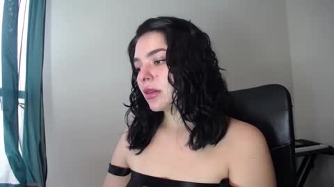 Aurora Sky online show from January 2025 08:18:02 PM