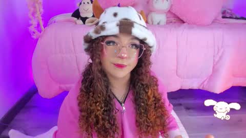 hannacutegod online show from November 2025 05:18:02 AM