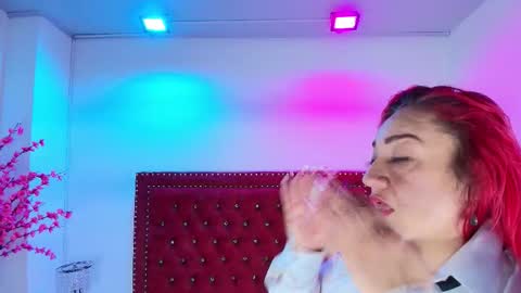 Hannah  online show from February 2026 11:31:02 AM