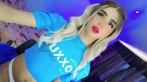 Snapshot of hannah_backers chatting on December 2025 08:25:01 PM hannah backers online show from December 2025 08:25:01 PM