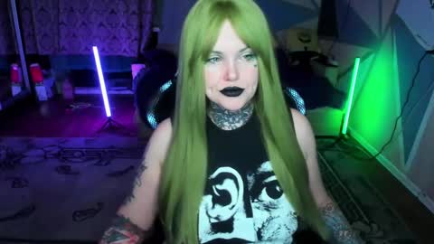Snapshot of hannah_chaos chatting on March 2025 12:59:02 AM Hannah online show from March 2025 12:59:02 AM