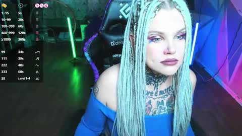 Hannah online show from October 2025 08:55:01 AM