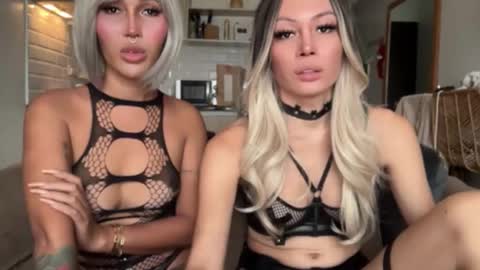 Snapshot of hannah_girl_ chatting on February 2025 04:21:01 AM Im your naughty girl and porn star in bed Hannah online show from February 2025 04:21:01 AM