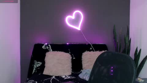 HannahHexx online show from April 2026 04:04:01 AM