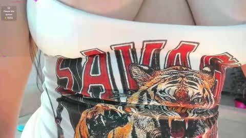 Snapshot of hannah_jonhson_1 chatting on November 2025 02:28:02 AM Hannah online show from November 2025 02:28:02 AM