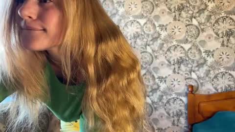 Snapshot of hannah_levis_ chatting on March 2025 05:29:02 AM hannah levis online show from March 2025 05:29:02 AM