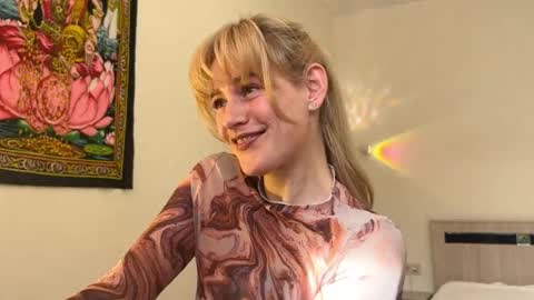 Snapshot of hannah_levis_ chatting on March 2026 07:22:02 AM hannah levis online show from March 2026 07:22:02 AM