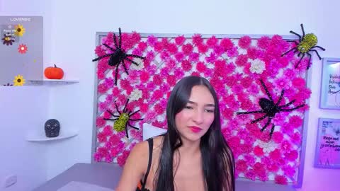 Snapshot of hannah_miller_1 chatting on October 2025 11:41:02 AM Hannah Miller online show from October 2025 11:41:02 AM