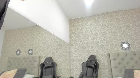 Snapshot of hannah_miller__ chatting on December 2024 10:00:02 PM HANNAH MILLER online show from December 2024 10:00:02 PM