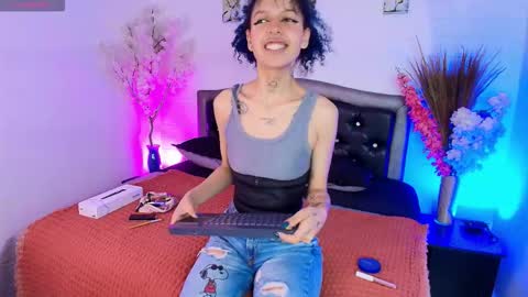 HannahBlue  online show from February 2026 12:22:02 PM