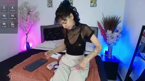 HannahBlue  online show from February 2026 12:24:01 PM
