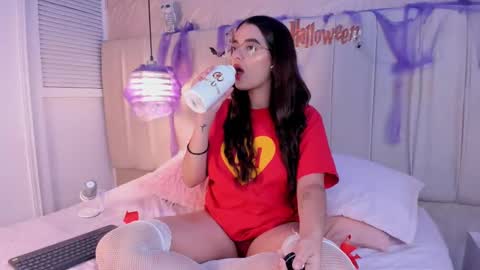 Snapshot of hannahcb_ chatting on October 2025 08:07:01 PM Hannah Lee online show from October 2025 08:07:01 PM