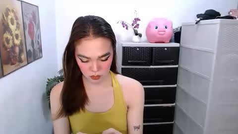 HANNAH online show from April 2026 01:45:01 AM