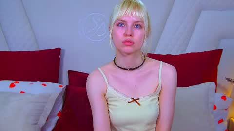 Snapshot of hannahhollis chatting on June 2026 06:20:01 PM Hannah online show from June 2026 06:20:01 PM