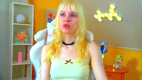 Snapshot of hannahhollis chatting on July 2026 06:09:02 AM Hannah online show from July 2026 06:09:02 AM