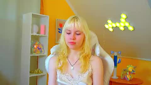 Snapshot of hannahhollis chatting on July 2026 06:08:01 AM Hannah online show from July 2026 06:08:01 AM