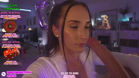 Snapshot of hannahjames710 chatting on December 2024 07:39:02 PM Hannah James online show from December 2024 07:39:02 PM