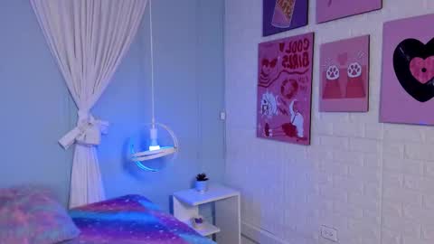 Hannah online show from November 2025 12:04:01 PM