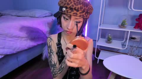 Hannah online show from April 2026 12:29:02 PM