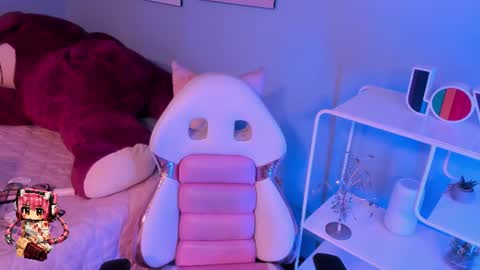 Hannah online show from June 2026 12:20:01 PM