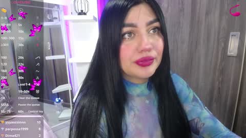 alejandra online show from January 2025 05:05:01 AM