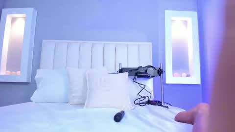 Snapshot of hannapaola chatting on October 2025 10:42:02 PM HannaPaola online show from October 2025 10:42:02 PM