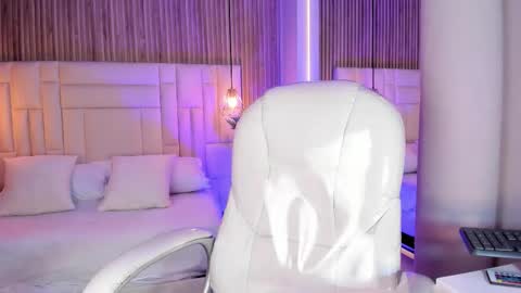 Hanna online show from March 2026 05:51:02 PM