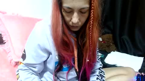 hannaqueen23 online show from November 2025 06:03:01 AM