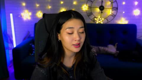 hannarosie online show from January 2025 09:09:02 PM