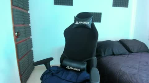 Snapshot of hannarusso chatting on March 2026 10:10:02 PM Hanna online show from March 2026 10:10:02 PM