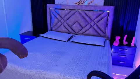 Snapshot of hannasscott chatting on November 2025 12:04:02 PM Hannasscott online show from November 2025 12:04:02 PM