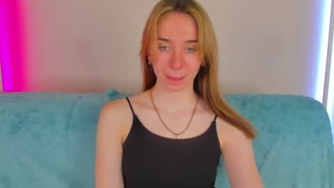 Hannavanilla online show from June 2026 11:14:01 PM