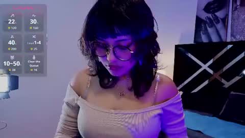 hannita_01 online show from June 2026 11:41:02 AM