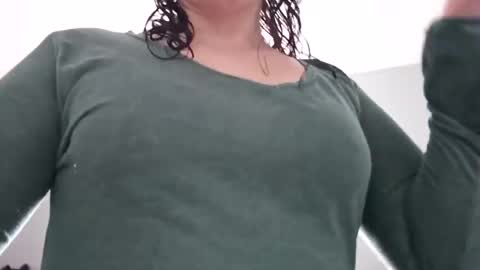 Snapshot of hannukahhottie chatting on February 2026 05:42:02 PM Sabrina online show from February 2026 05:42:02 PM