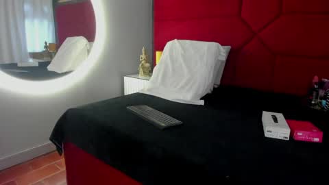 Hanny  online show from May 2026 11:26:02 AM