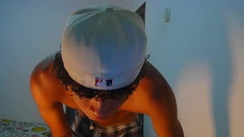 Snapshot of hansel_take chatting on May 2026 07:41:02 PM hansel_take online show from May 2026 07:41:02 PM