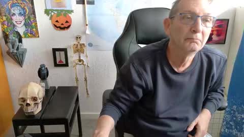 charly online show from September 2025 07:43:02 AM