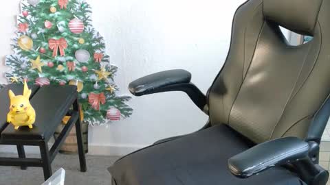 charly online show from December 2025 01:18:02 PM