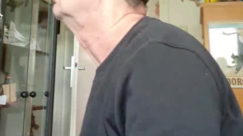 charly online show from April 2026 11:08:02 AM