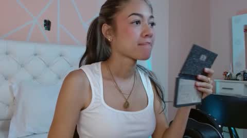 Anto online show from October 2025 08:09:02 PM