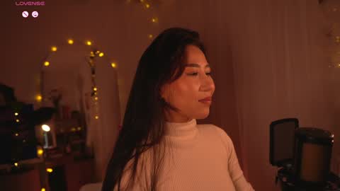 Mizi online show from December 2024 12:27:01 AM