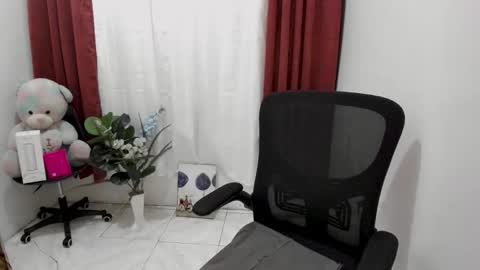 Snapshot of haplacious chatting on October 2025 10:04:01 AM haplacious online show from October 2025 10:04:01 AM